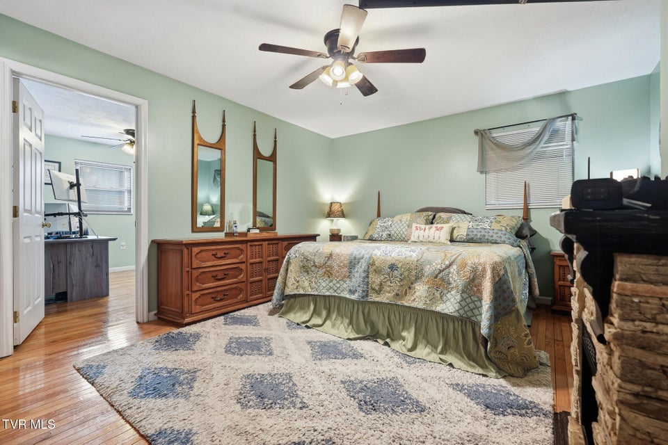 Photo #25: 186 Kelly Coomer Road