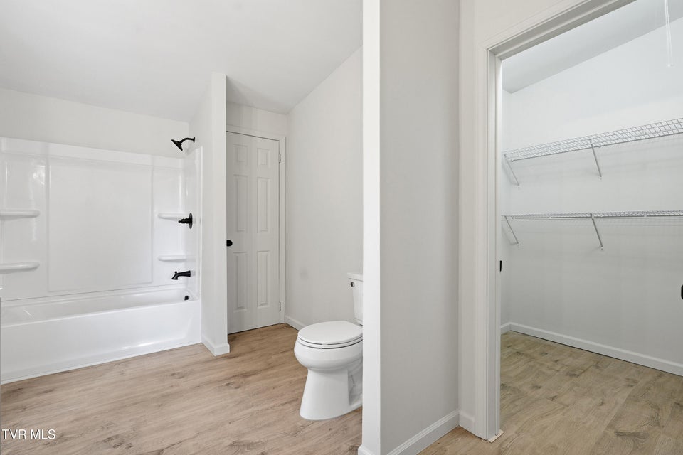 Photo #22: 449 Bayhill Drive