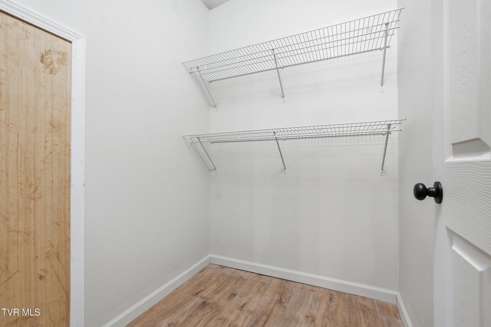 Photo #23: 449 Bayhill Drive