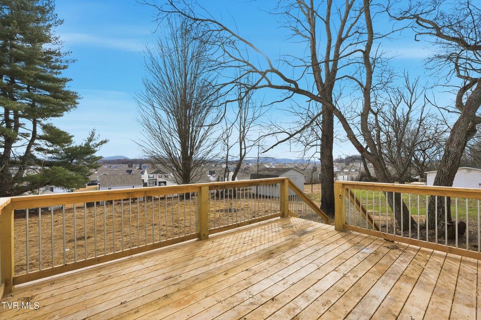 Photo #25: 449 Bayhill Drive