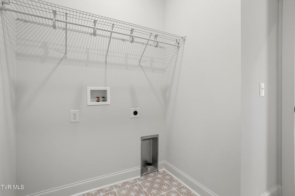 Photo #17: 826 Hairetown Road