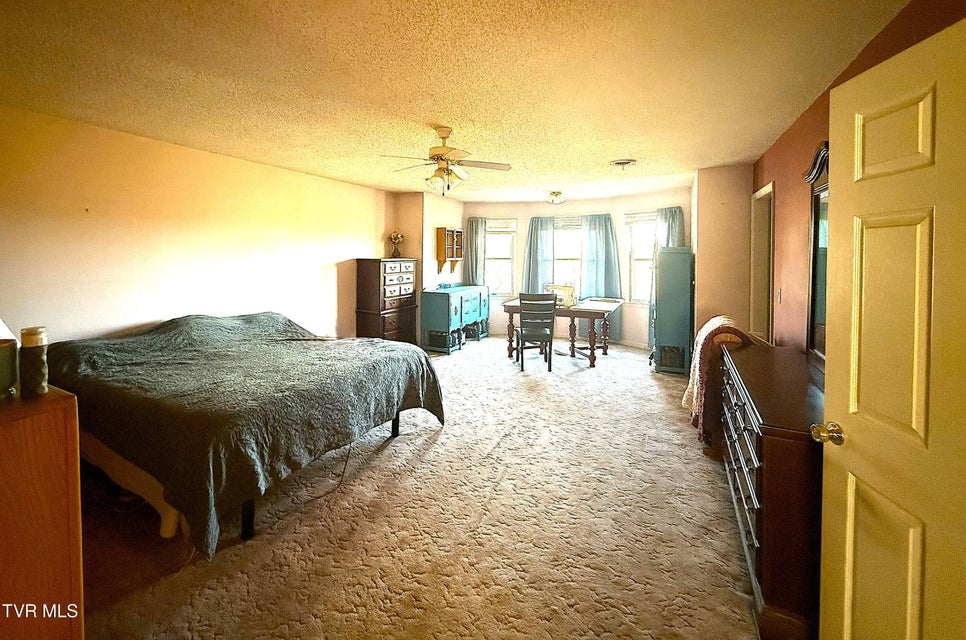 Photo #24: 704 River Road