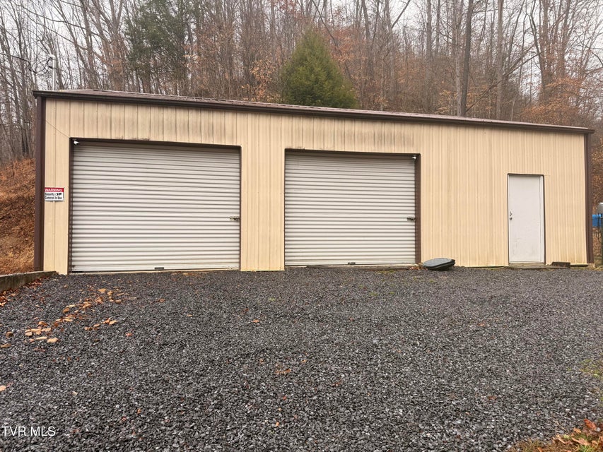 Photo #6: 3800 Hall Hollow Road Road