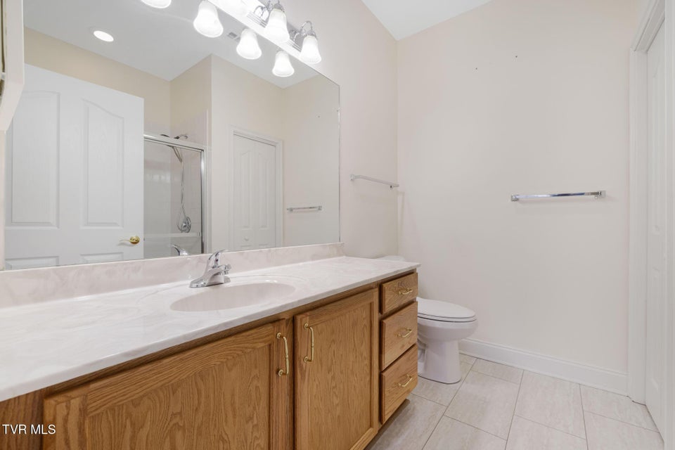 Photo #19: 184 Avonlea Place