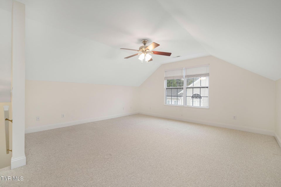 Photo #26: 184 Avonlea Place