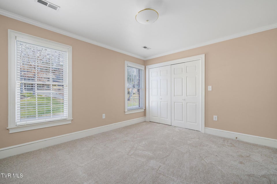 Photo #49: 1221 Radcliffe Avenue