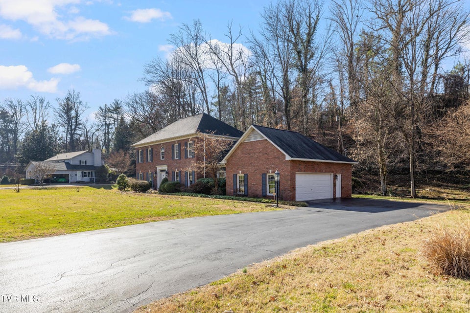 Photo #59: 1221 Radcliffe Avenue