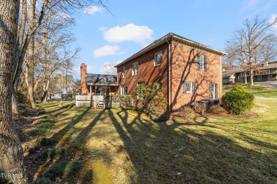 Photo #56: 1221 Radcliffe Avenue