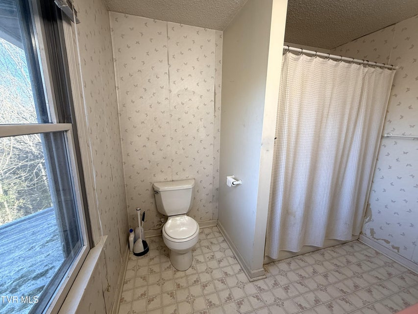 Photo #23: 704 River Road