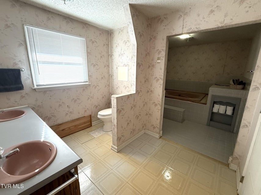 Photo #26: 704 River Road