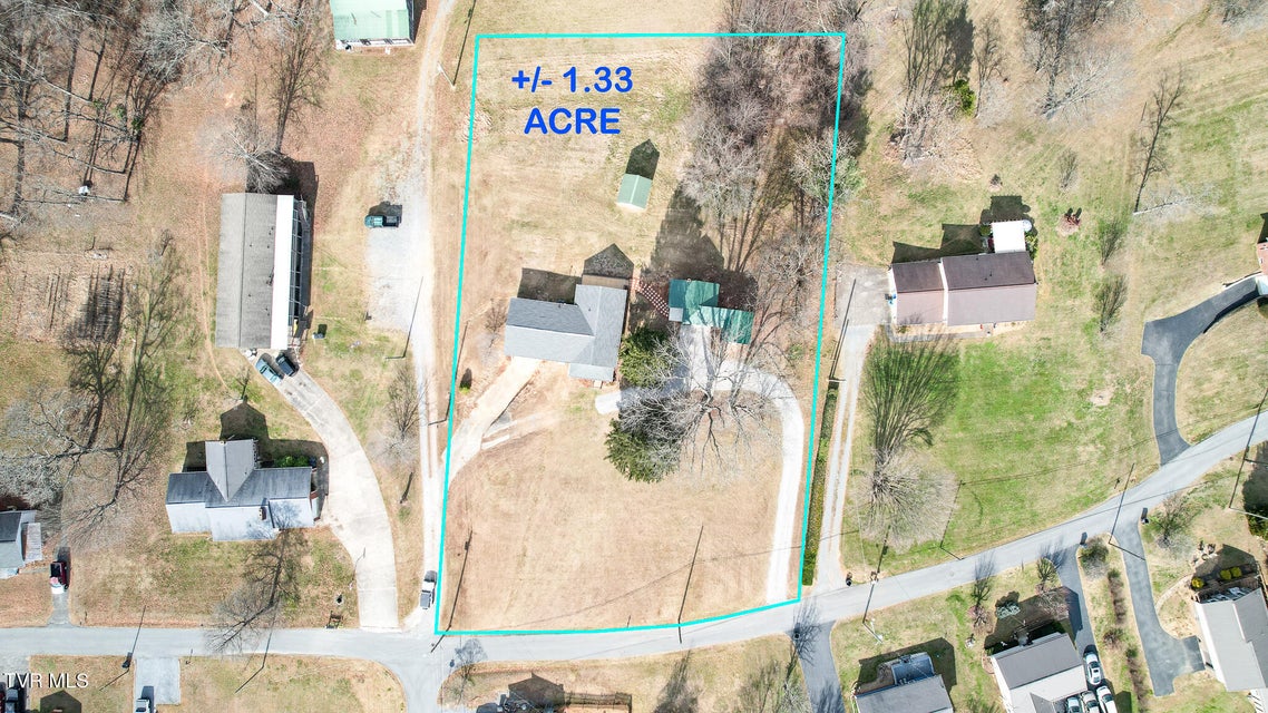 Photo #33: 152 Hemlock Street