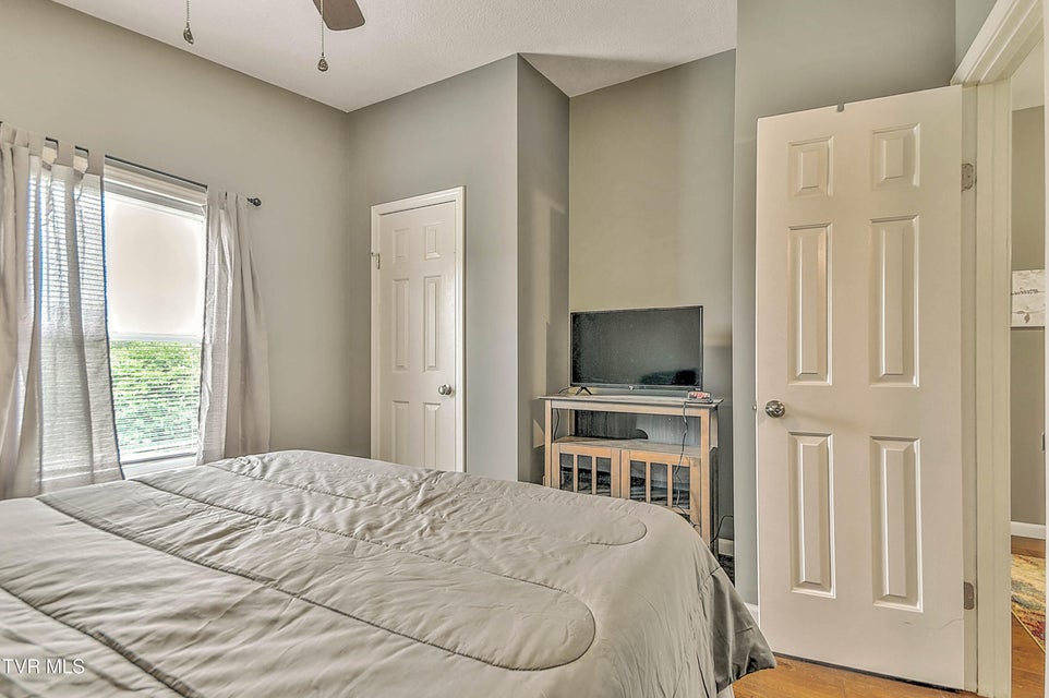 Photo #36: 298 Rabbit Run Lane