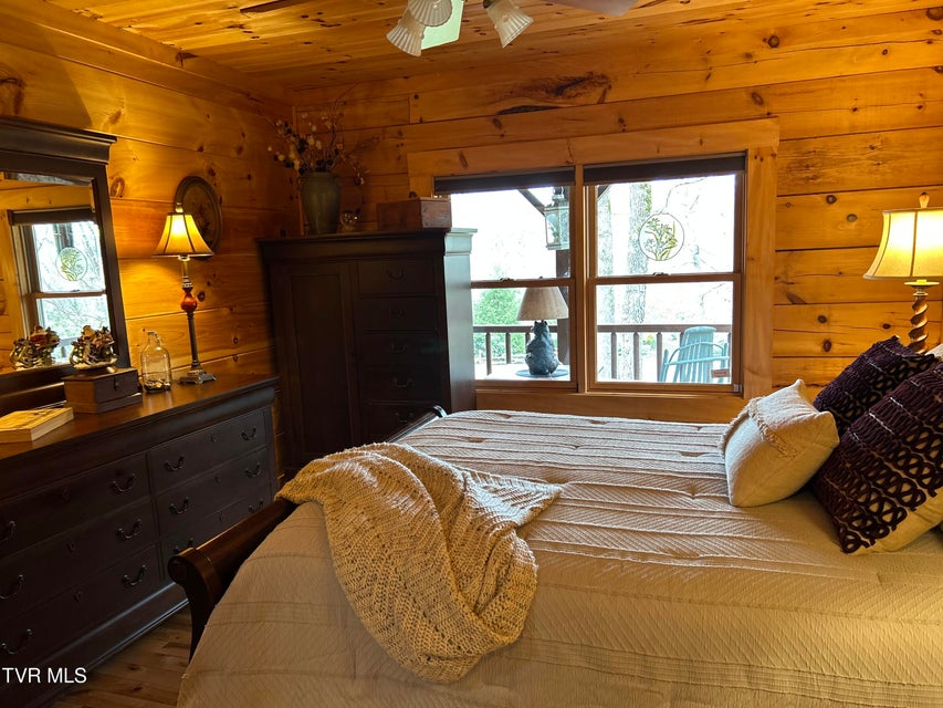 Photo #14: 171 Bankers Bend