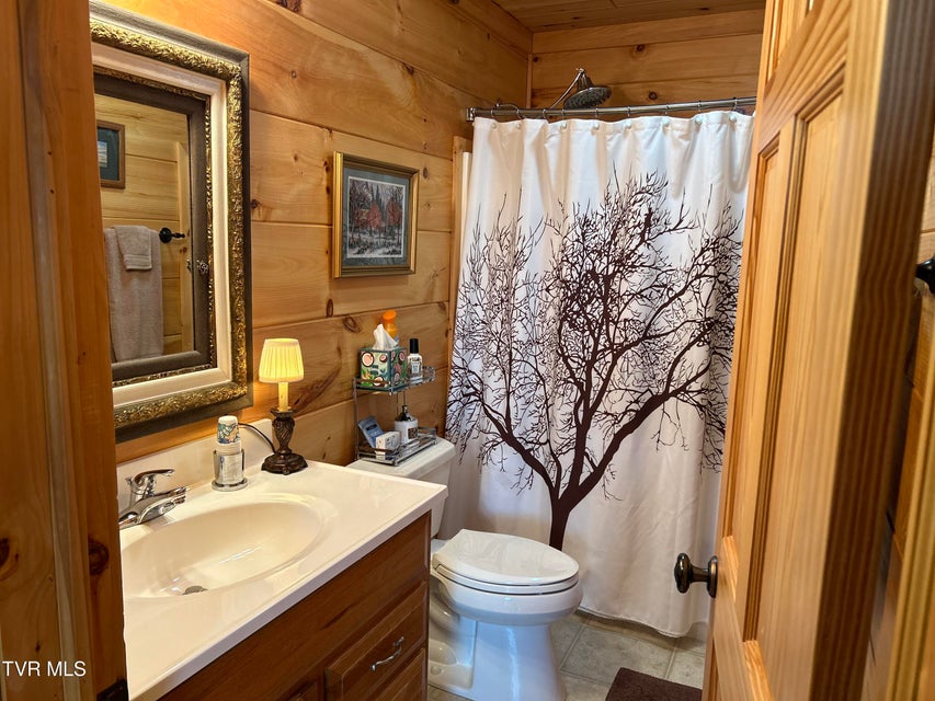 Photo #23: 171 Bankers Bend