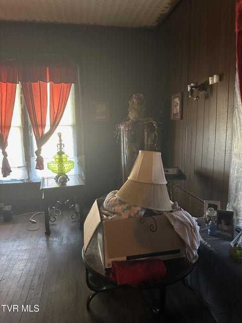 Photo #11: 1472 Roda Road