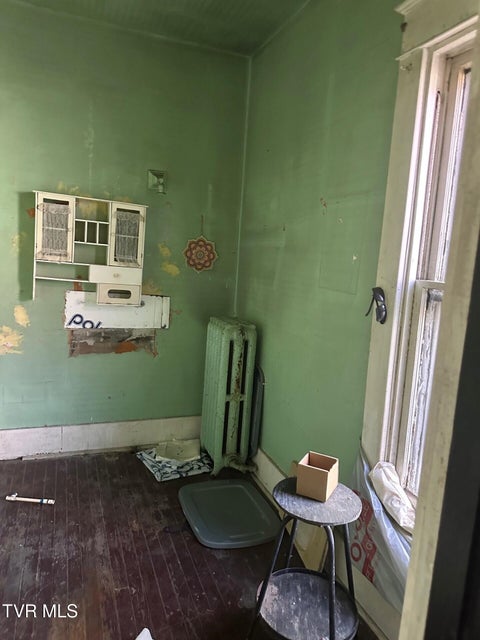 Photo #18: 1472 Roda Road