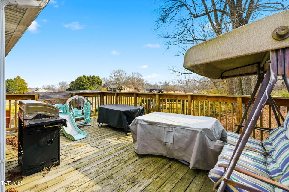 Photo #21: 591 Southview Drive