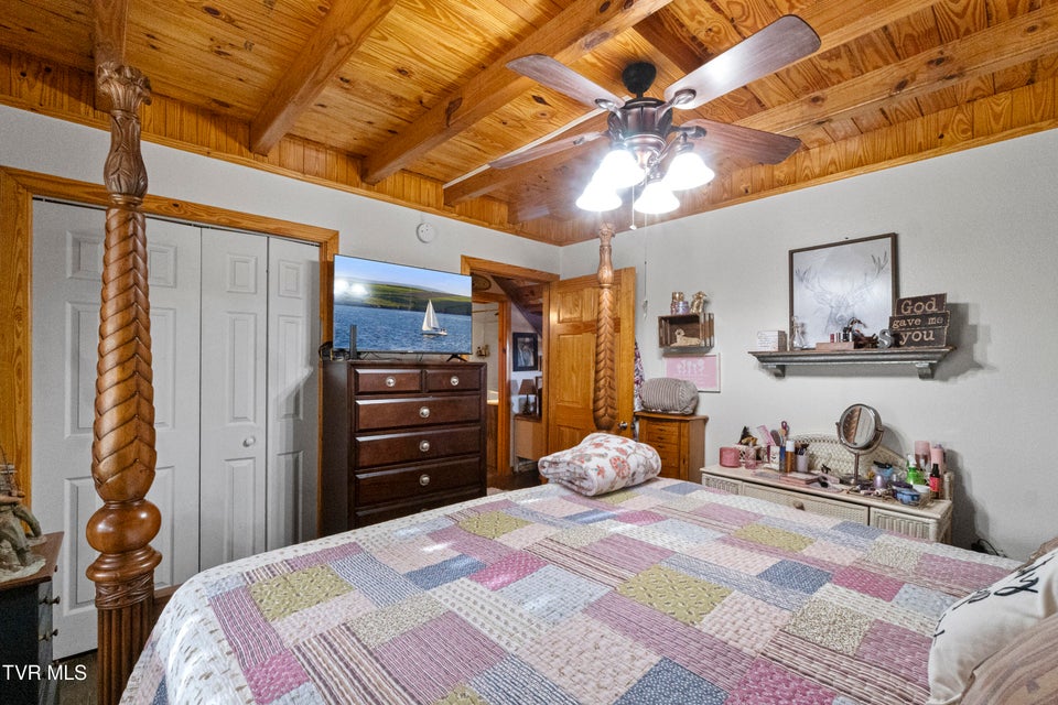 Photo #37: 1345 Midway Road