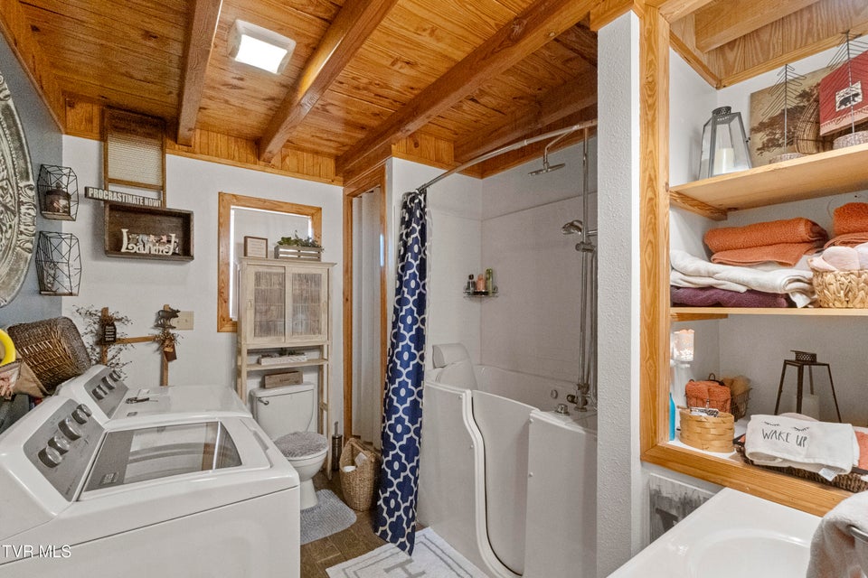 Photo #40: 1345 Midway Road