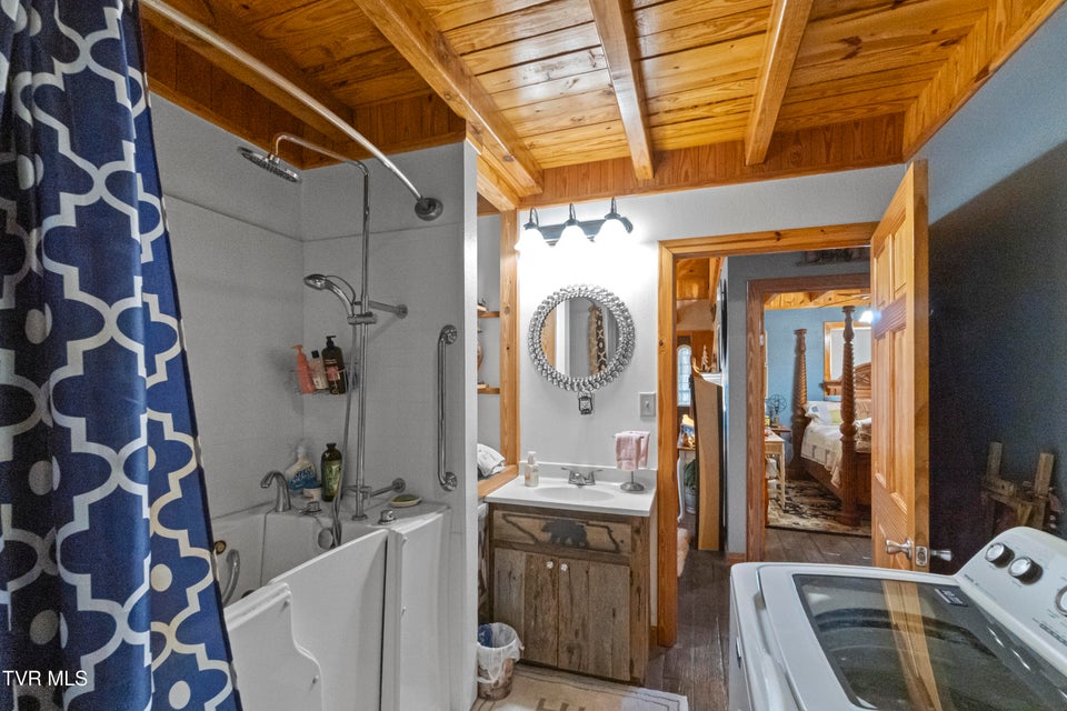 Photo #41: 1345 Midway Road