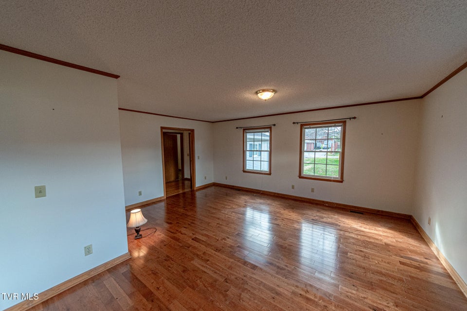 Photo #5: 414 Caleb Avenue