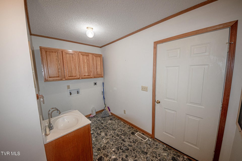 Photo #27: 414 Caleb Avenue