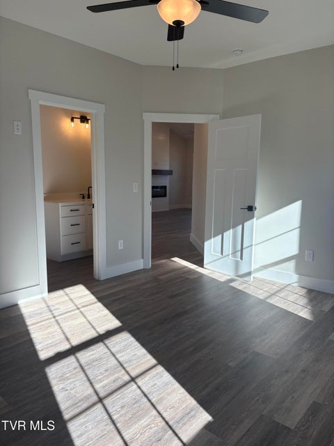 Photo #17: 616 Pine Street