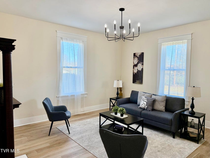 Photo #24: 908 Weaver Pike