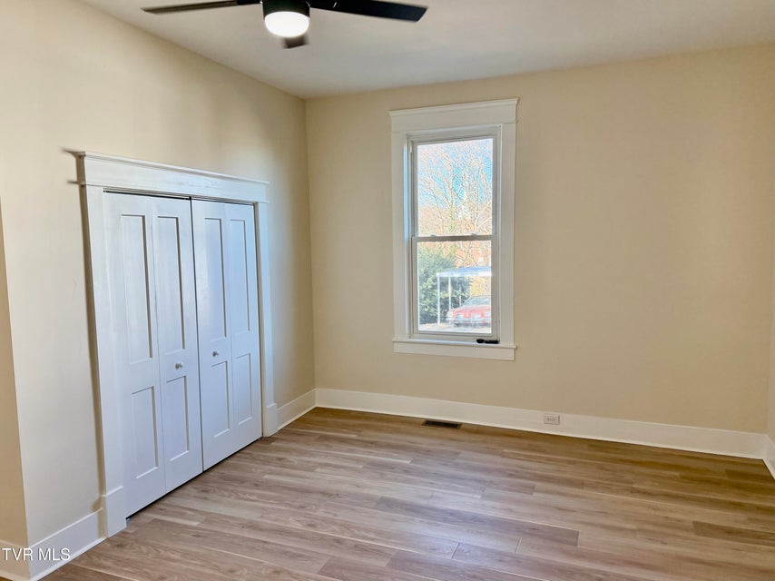 Photo #34: 908 Weaver Pike