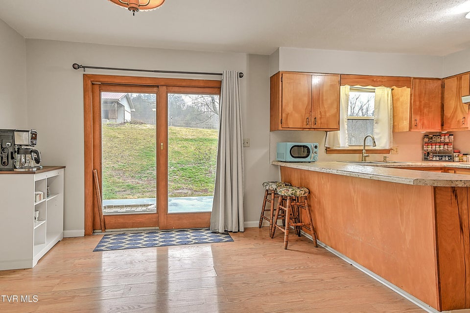 Photo #10: 4158 Ridge Road