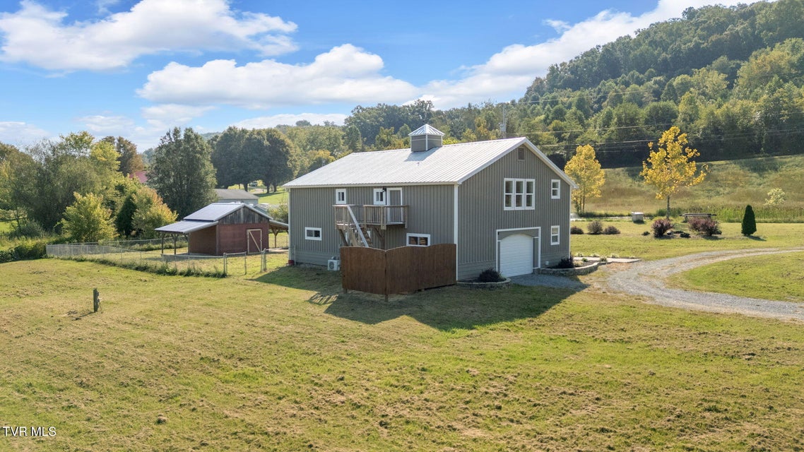 Photo #5: 118 Ellis Lane