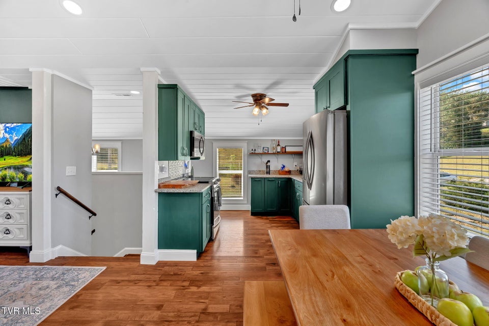 Photo #15: 118 Ellis Lane