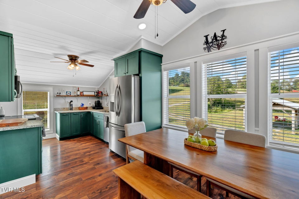 Photo #16: 118 Ellis Lane