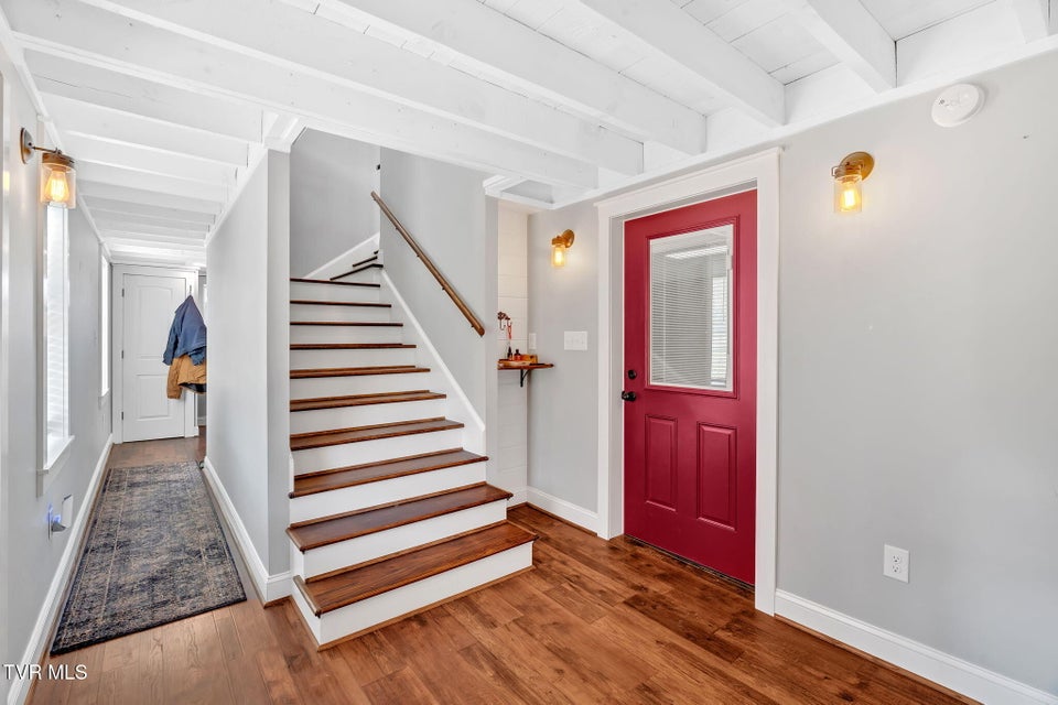 Photo #38: 118 Ellis Lane