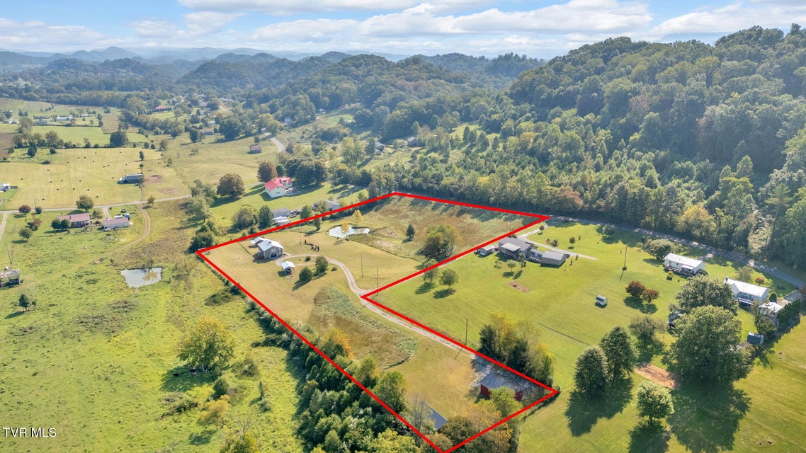 Photo #66: 118 Ellis Lane