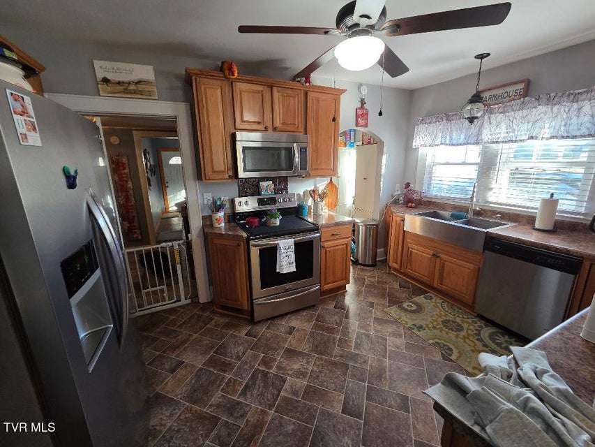 Photo #9: 174 Double Springs Road 