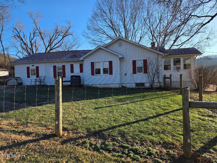 Photo #27: 174 Double Springs Road 