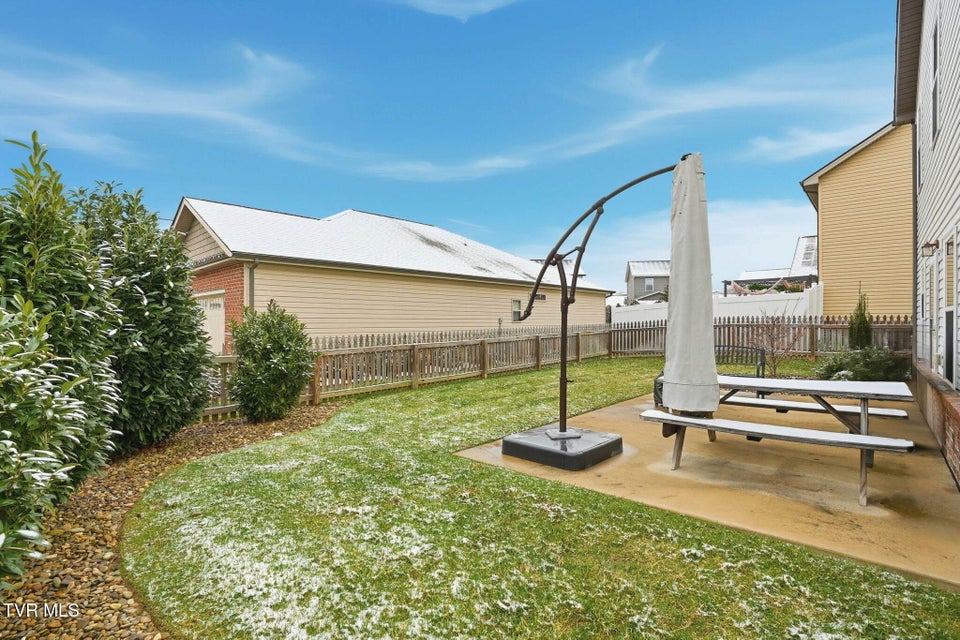 Photo #33: 1265 Lemongrass Drive