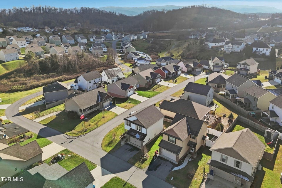 Photo #38: 1265 Lemongrass Drive