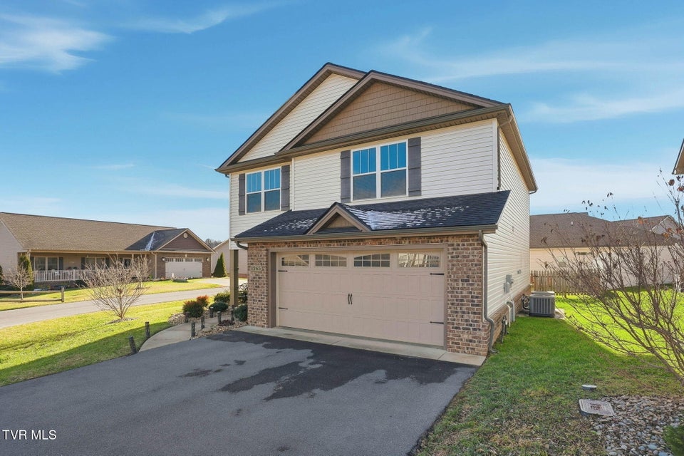 Photo #47: 1265 Lemongrass Drive