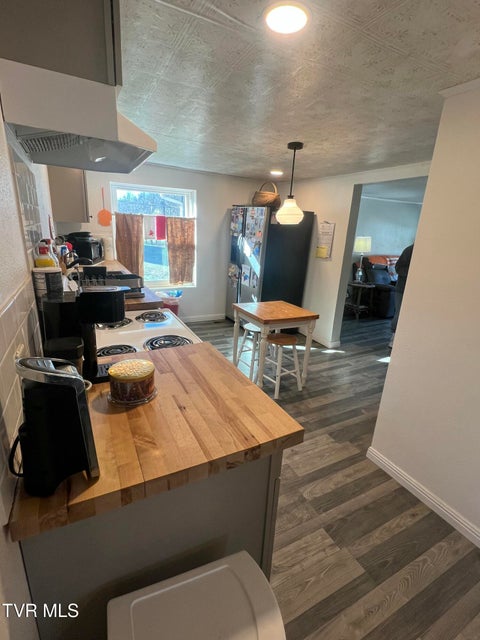 Photo #7: 401 Lucy Road