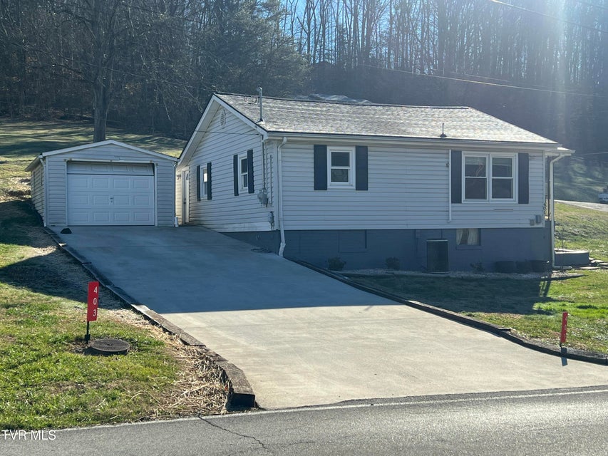 Photo #4: 401 Lucy Road