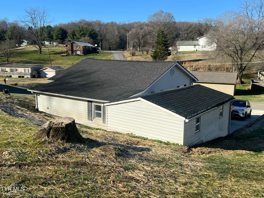 Photo #16: 401 Lucy Road