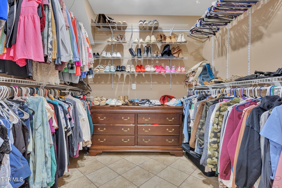 Photo #27: 509 Amelia Court