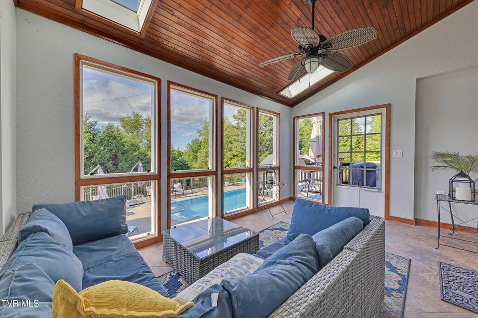 Photo #13: 509 Amelia Court