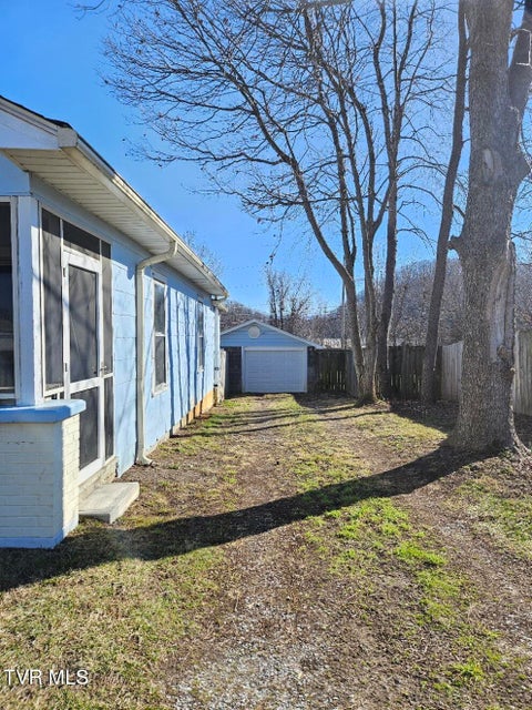 Photo #3: 1206 Myrtle Avenue