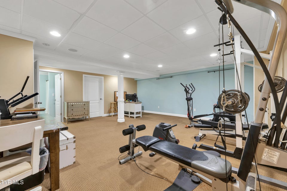 Photo #32: 509 Amelia Court