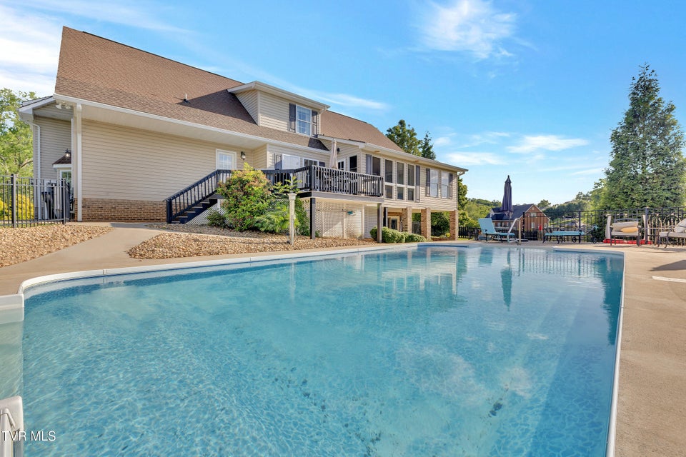 Photo #36: 509 Amelia Court