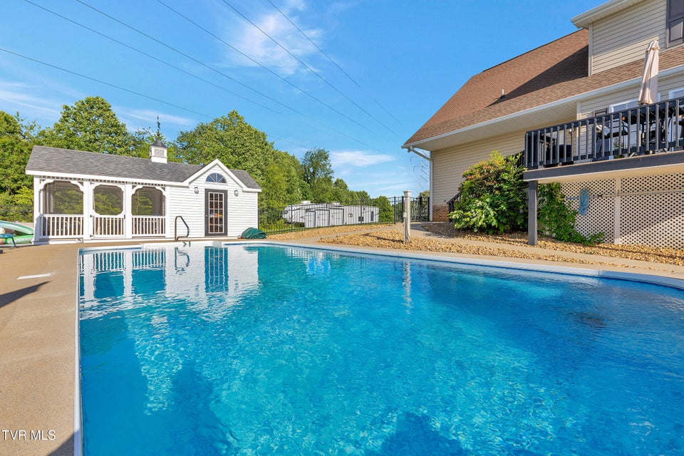 Photo #37: 509 Amelia Court