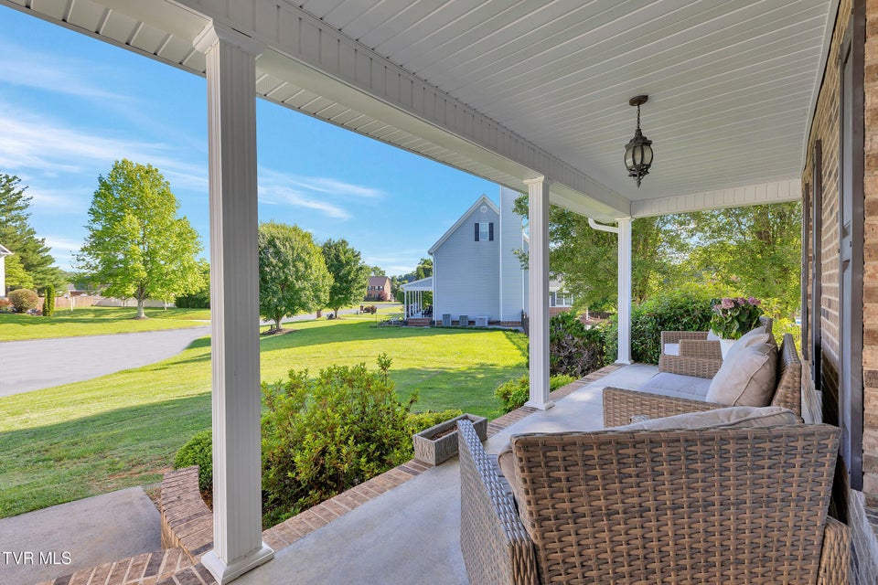 Photo #43: 509 Amelia Court